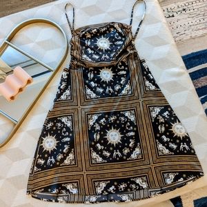 Danielle Bernstein astrology zodiac dress